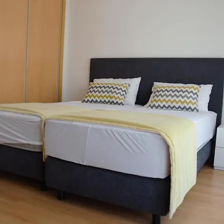 Apartment Algarve T2 With Pool And Balcony In *