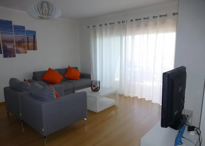 Algarve T2 With Pool And Balcony In Apartament *