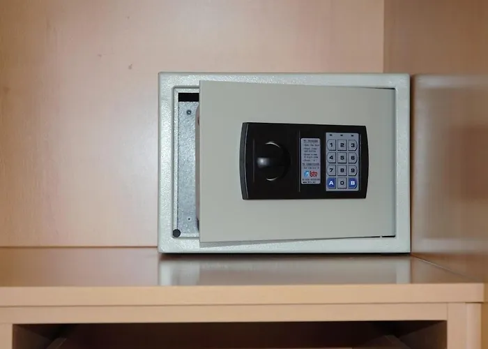 Algarve T2 With Pool And Balcony In * Olhão